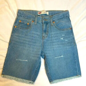 NWT Boy's Levi's 511 Slim Fit Distressed Shorts - Size 10 NWT